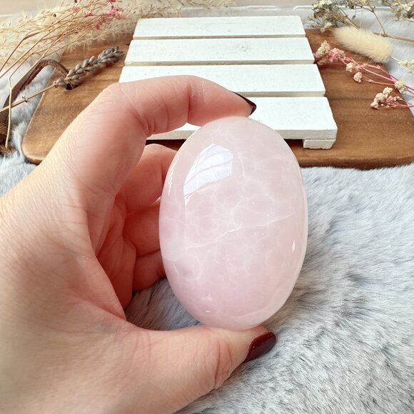 Beautiful Mangano Calcite Palm Stone - Picture 3 of 6